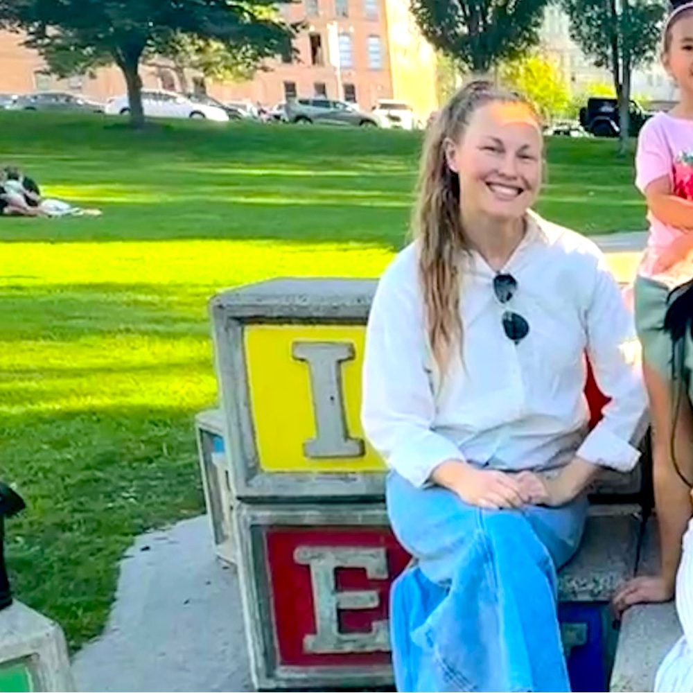 Meet your Posher, Melody